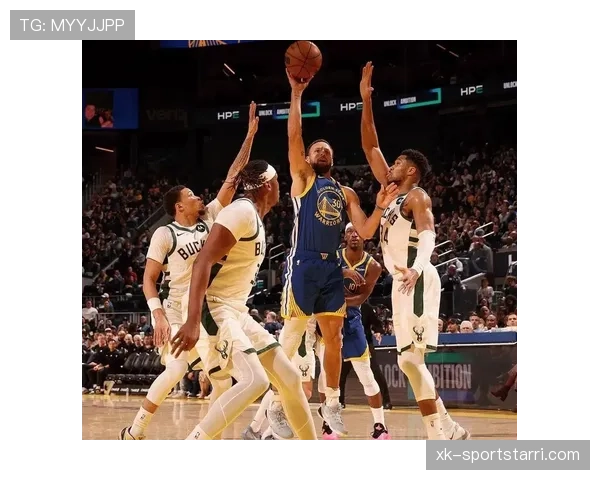 怀特挡拆牵制库里拉开外线空间更胜以往