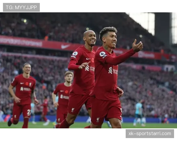 努涅斯与菲尔米诺的战术角色差异如何影响进攻参与度？